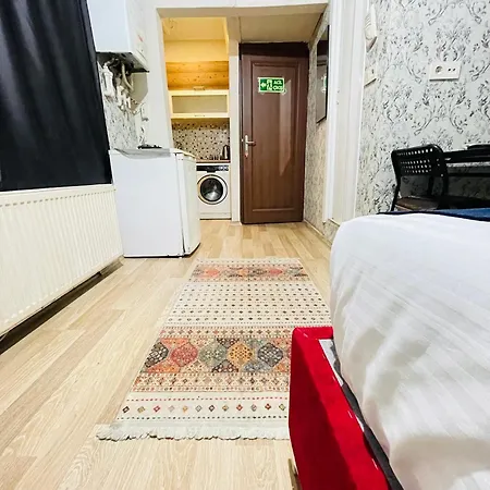 Hotel Taksim Historic House